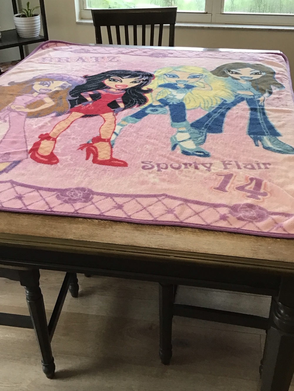 Vintage Bratz Sporty Flair 14 throw blanket Y2K